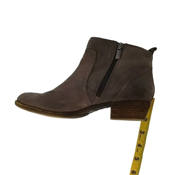 LUCKY BRAND - WOMENS DARK GRAY ANKLE SUEDE LOW HEEL BOOTS SIZE 8 - Picture 5 of 5